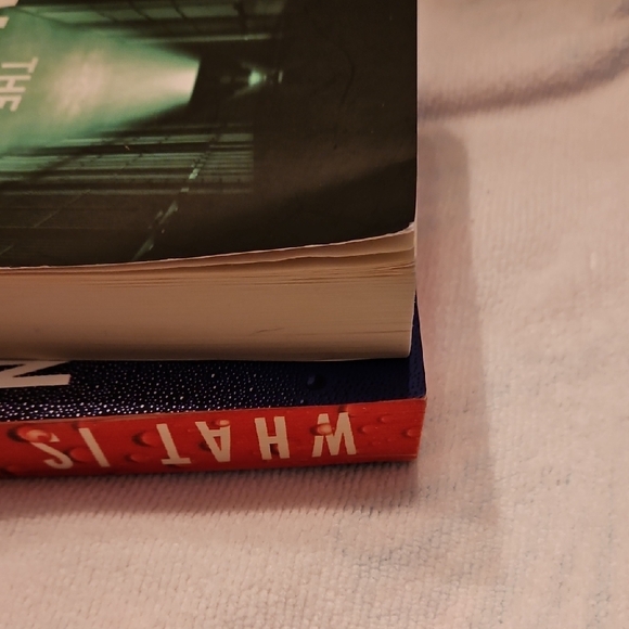 Book Set - The Inmate & The Intruder - Picture 4 of 4